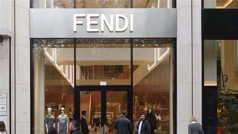 commerciale fendi roma lavoro|Fendi Lavora con noi: posizioni aperte, come candidarsi.